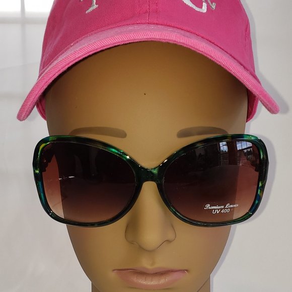 EdensCloset Exclusive Sunglasses - Picture 1 of 6